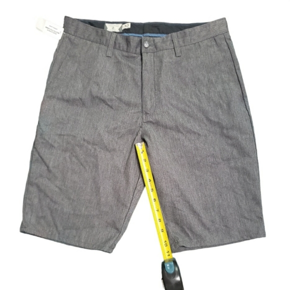 Volcom Shorts Mens 32 Gray Chino Preppy Casual Men's - Picture 6 of 12